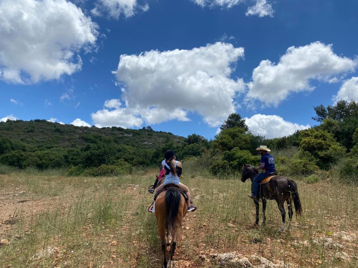 The Riders' Experience - Glamping And Attractions Park- Full Board Tente de luxe Beit Oren